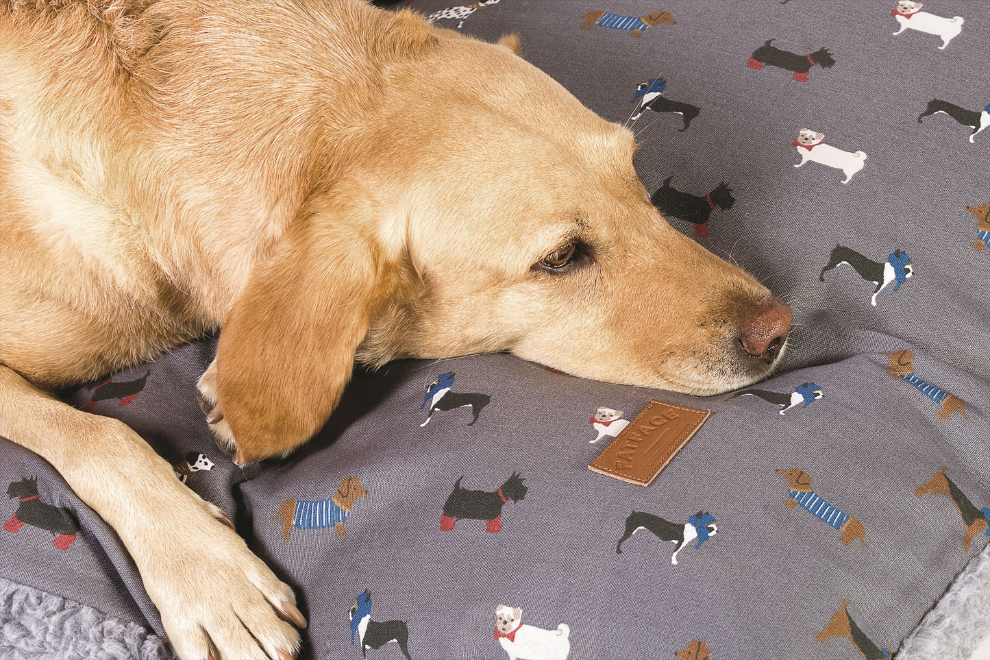 Fatface Marching Dogs Deep Duvet Large