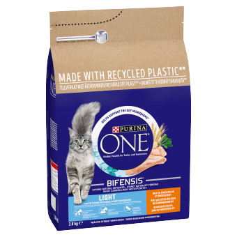 Purina One Light Adult Dry Cat Food Chicken & Wheat 2.8kg