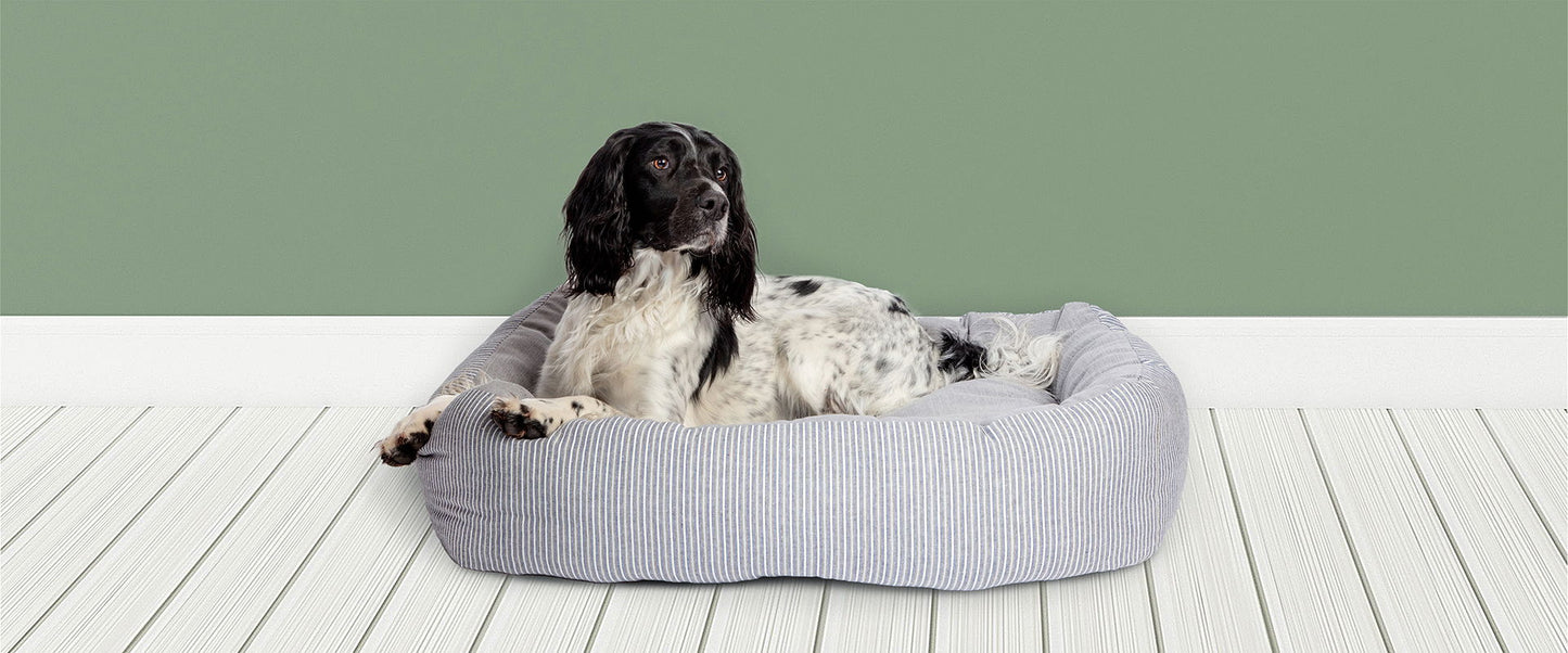 Rustic Stripes Grey Snuggle Bed 28"