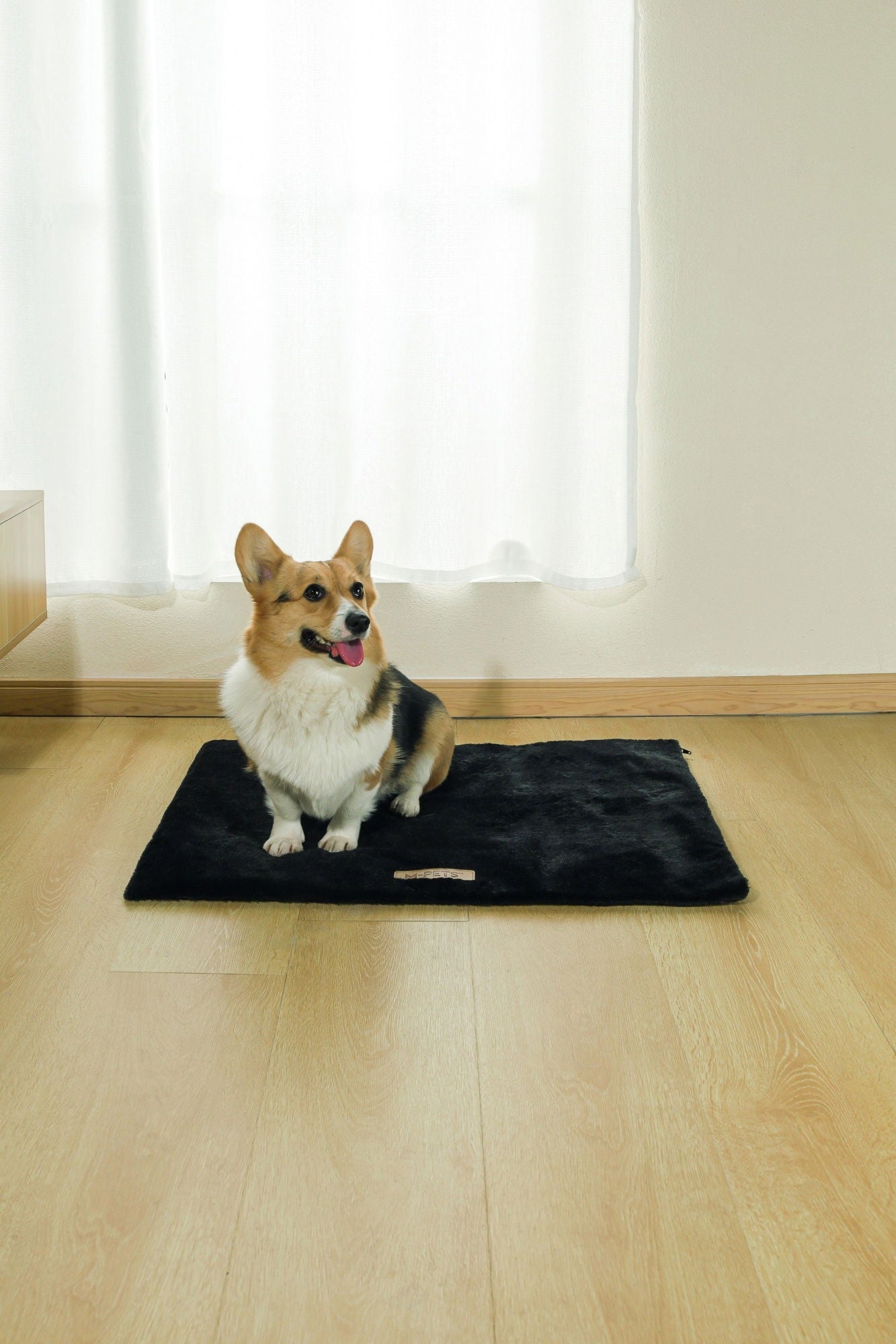 M-PETS Warmo Self Heating Mat Medium