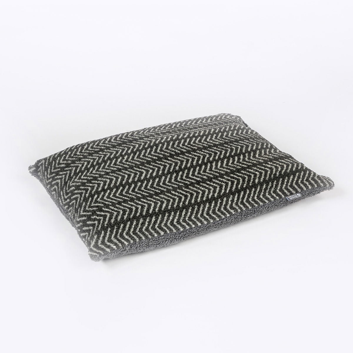 Fleece Charcoal Arrows Deep Duvet Large