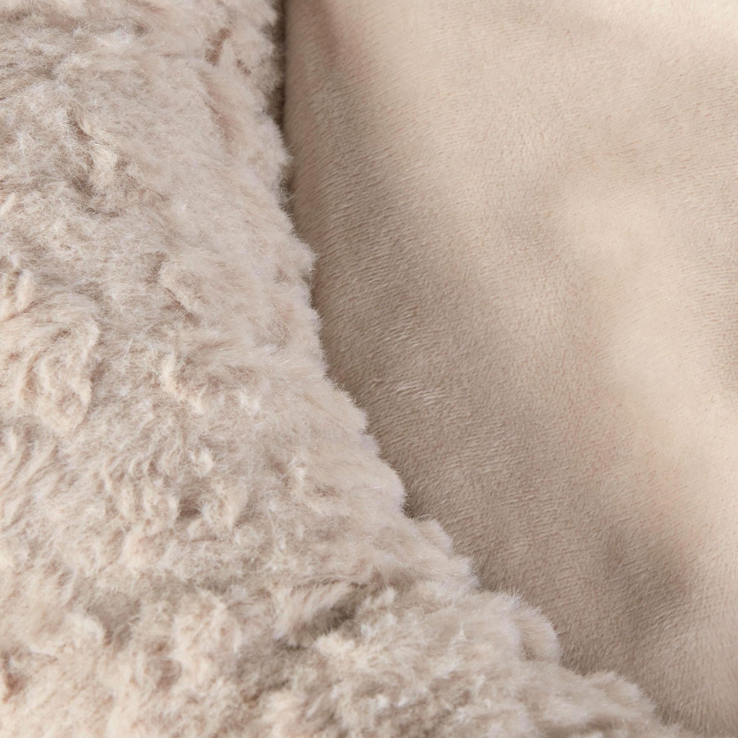 Dream Paws Hero Bed Medium