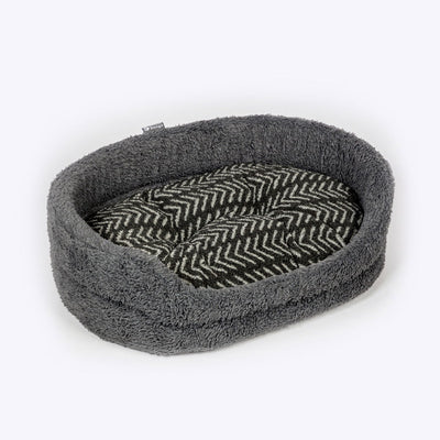 Fleece Charcoal Arrows Slumber Bed 30"